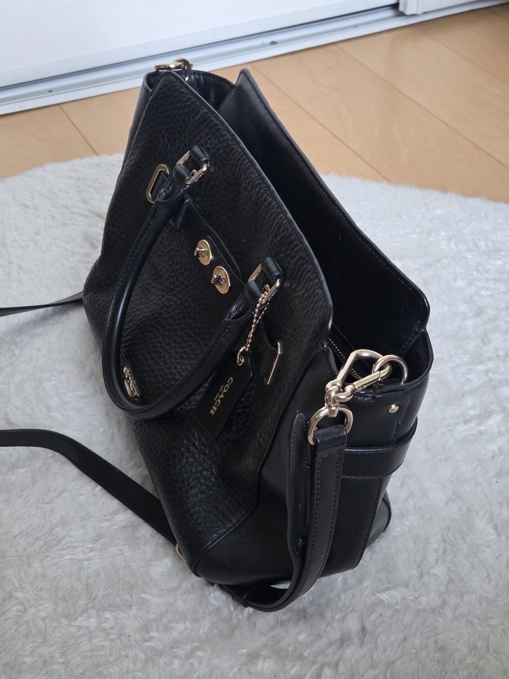 Coach Black Blake Carryall Pebbled Leather Bag - Picture 2 of 10